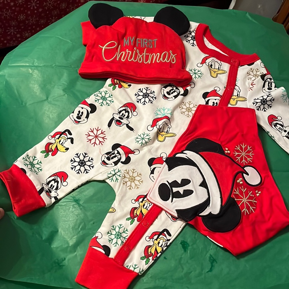 Disney baby size 0-3 months. NWOT